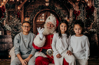 Nikki Santa